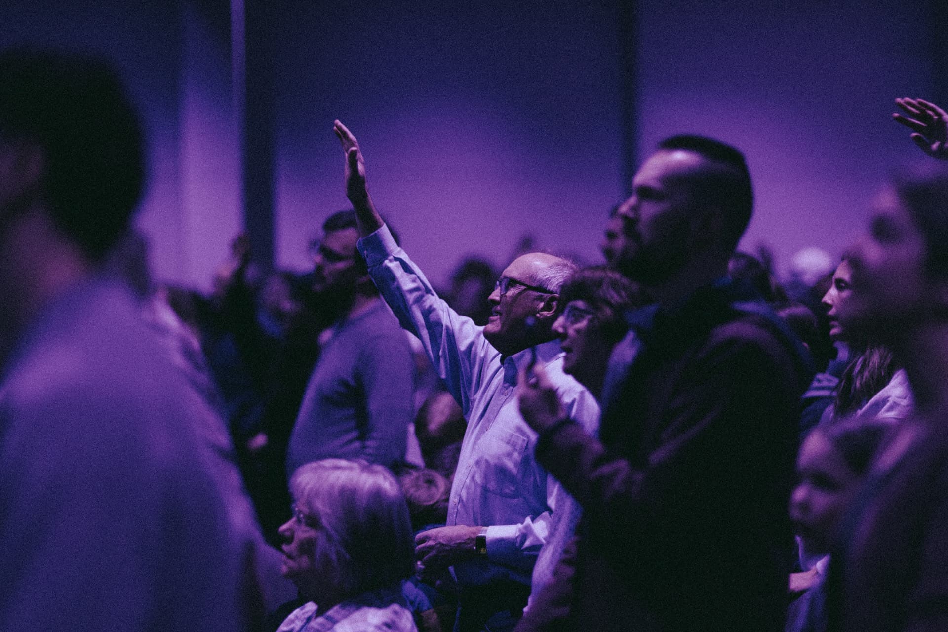 Congregation worshipping at a hymn sing